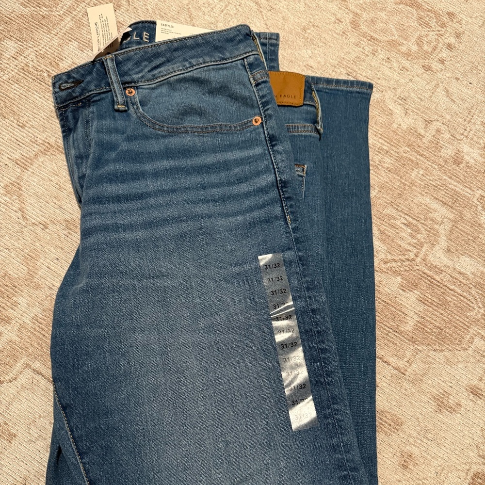 AE EasyFlex Athletic Fit Jean - Picture 4 of 4